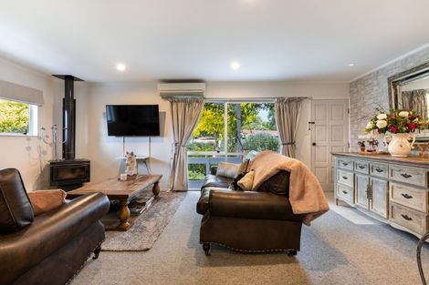 Photo of property in 3 Eliot Place, Leamington, Cambridge, 3432