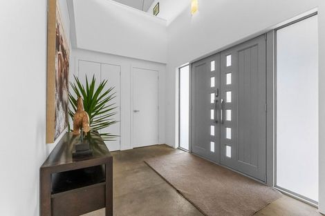 Photo of property in 68 Mcgiven Drive, Ridgewood, New Plymouth, 4371