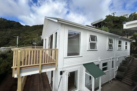 Photo of property in 10a Oriental Terrace, Mount Victoria, Wellington, 6011