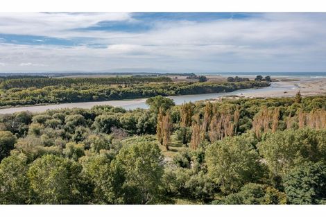 Photo of property in 14 Collins Drive, Waikuku Beach, 7402