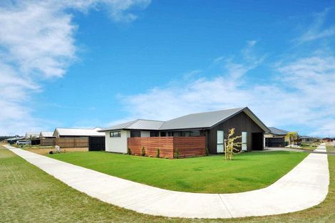 Photo of property in 35 Kemble Drive, Rolleston, 7615