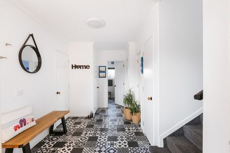 Photo of property in 8 Aberdeen Street, Mount Maunganui, 3116