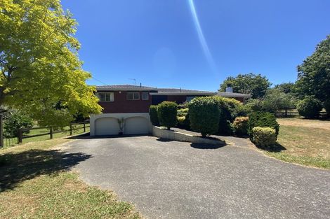 Photo of property in 12 Sinton Road, Hobsonville, Auckland, 0618