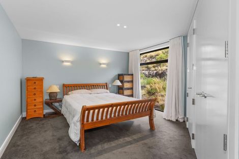 Photo of property in 8 Endeavour Place, Lyttelton, 8082