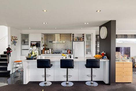 Photo of property in 4 The Palms, Rototuna, Hamilton, 3210