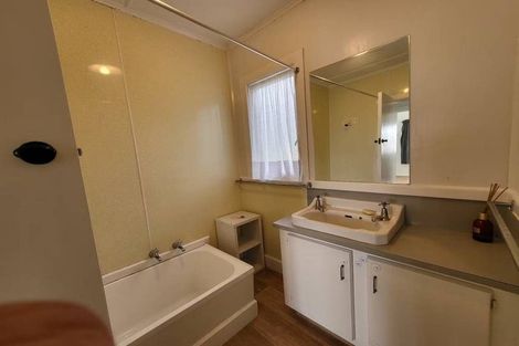 Photo of property in 3/41 Settlement Road, Papakura, 2110