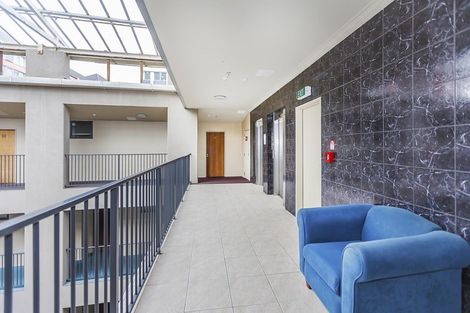 Photo of property in Atrium Towers, 7f/154 The Terrace, Wellington Central, Wellington, 6011