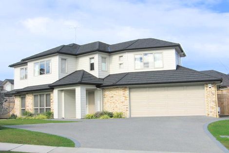 Photo of property in 126 Cyril French Drive, Flat Bush, Auckland, 2016