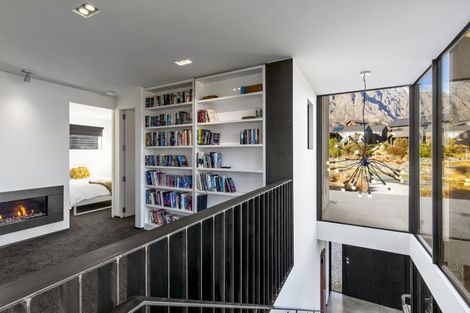 Photo of property in 52 Orford Drive, Jacks Point, Queenstown, 9371