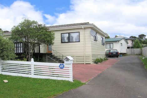 Photo of property in 2/3 Danube Lane, Glen Eden, Auckland, 0602