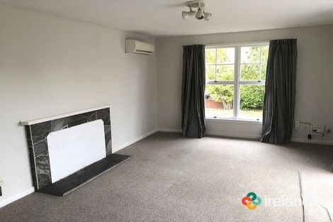 Photo of property in 2/26 Hampton Place, Burnside, Christchurch, 8053