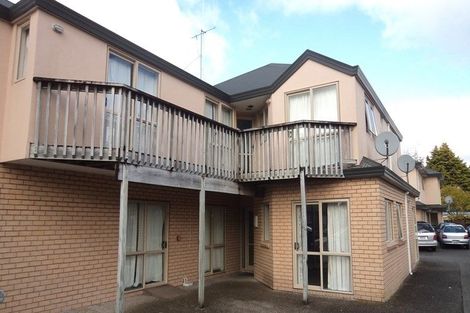 Photo of property in 12/5 Inverness Avenue, Hamilton East, Hamilton, 3216