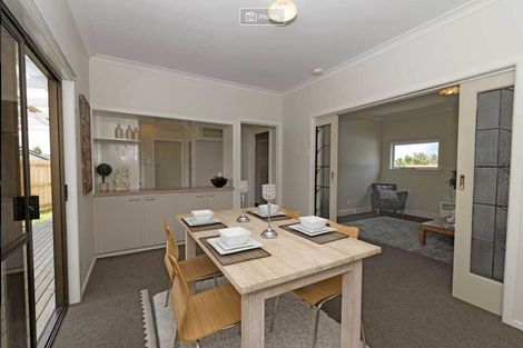 Photo of property in 23 Luckens Road, West Harbour, Auckland, 0618