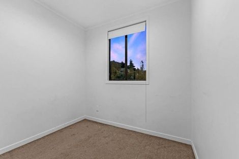 Photo of property in 192 Henderson Valley Road, Henderson, Auckland, 0612