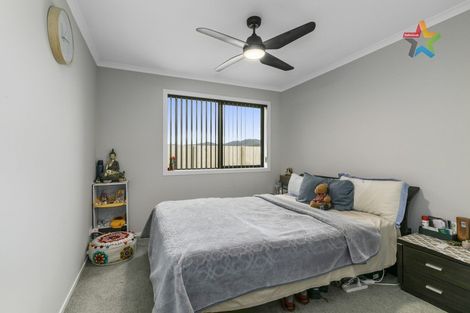 Photo of property in 10 Jack Vaughan Grove, Wainuiomata, Lower Hutt, 5014