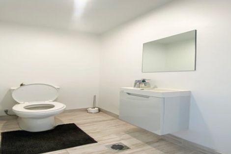 Photo of property in 140 Battalion Drive, Papakura, 2110