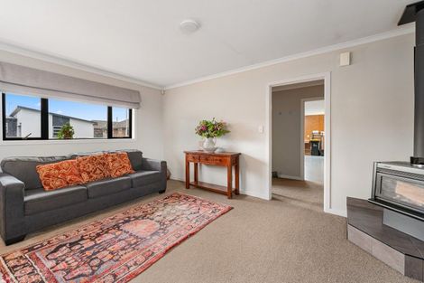 Photo of property in 32 Ursula Drive, Feilding, 4702