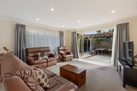 Photo of property in 3 Millennial Way, Orewa, 0931