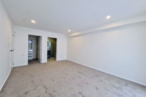 Photo of property in 25 Jandell Crescent, Bucklands Beach, Auckland, 2014