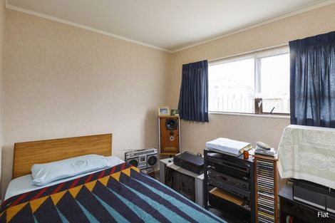 Photo of property in 26 Cumberland Place, Kelvin Grove, Palmerston North, 4414