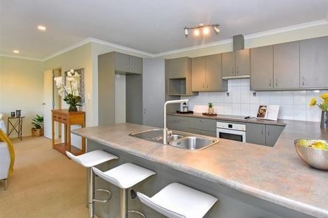 Photo of property in 8 Lime Crescent, Papakura, 2110