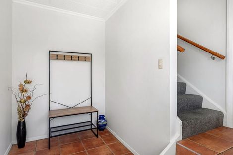 Photo of property in 10 Cornwall Place, Stoke, Nelson, 7011