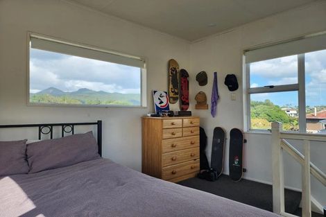 Photo of property in 12 Pitcairn Street, Oakura, 4314