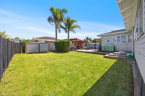 Photo of property in 5 Harford Place, Pakuranga Heights, Auckland, 2010