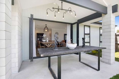 Photo of property in 3 Kohuhu Place, Motuoapa, 3382