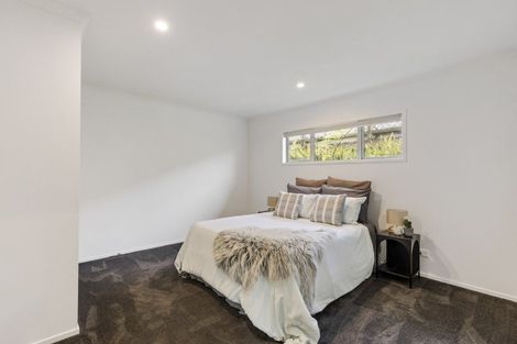 Photo of property in 26 Birdwood Avenue, Moturoa, New Plymouth, 4310