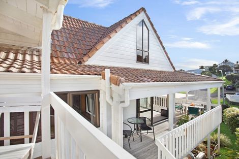 Photo of property in 21 Du Fresne Place, Russell, 0202