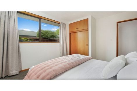 Photo of property in 228 Yaldhurst Road, Avonhead, Christchurch, 8042