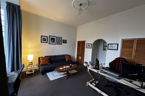 Photo of property in 22 Tamar Street, Island Bay, Wellington, 6023