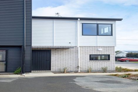 Photo of property in 5 Whati Lane, Henderson, Auckland, 0612