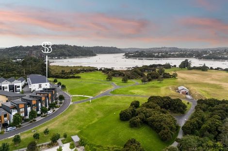 Photo of property in 16 Catalina Bay Drive, Hobsonville, Auckland, 0616