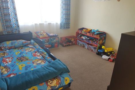 Photo of property in 1/133 Whitford Road, Somerville, Auckland, 2014