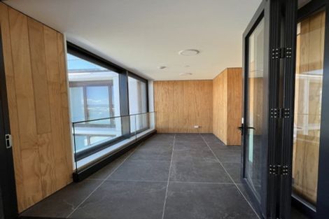Photo of property in 1 Buscomb Avenue, Henderson, Auckland, 0610