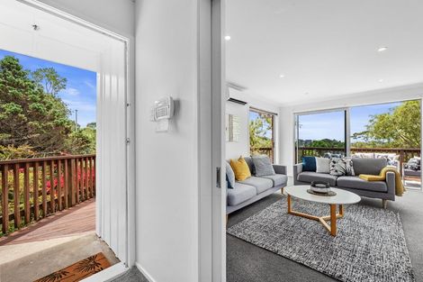 Photo of property in 431 Don Buck Road, Massey, Auckland, 0614