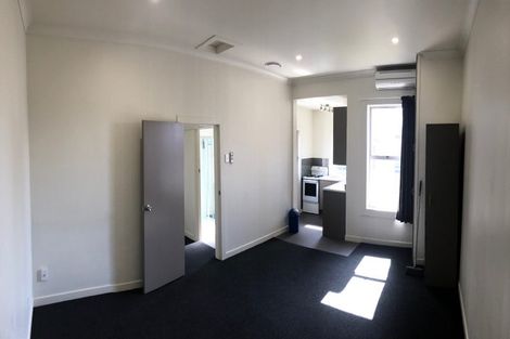 Photo of property in 114 Maitland Street, Dunedin Central, Dunedin, 9016