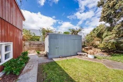 Photo of property in 37 Follett Street, Marton, 4710
