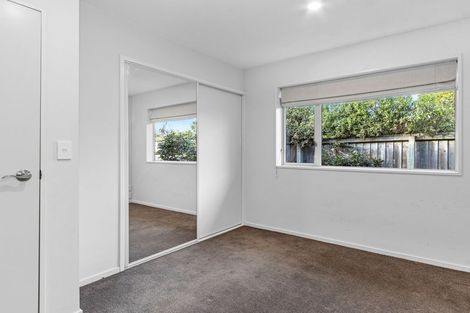 Photo of property in 8 Len Hale Place, Parklands, Christchurch, 8083