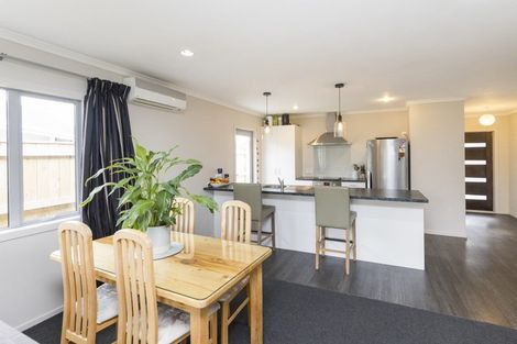 Photo of property in 92d Sherwill Street West, Feilding, 4702