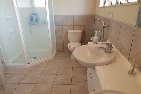 Photo of property in 239 Hill Road, The Gardens, Auckland, 2105
