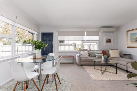 Photo of property in 4 Wadeley Road, Ilam, Christchurch, 8041