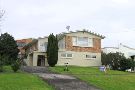 Photo of property in 15 Porter Crescent, Helensville, 0800