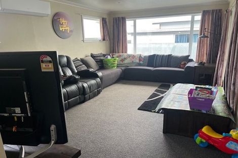 Photo of property in 44 Seymour Street, Hornby, Christchurch, 8042