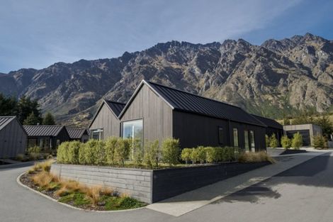 Photo of property in 4 Kotuku Lane, Jacks Point, Queenstown, 9371
