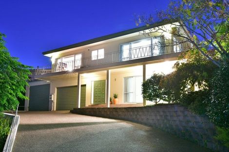 Photo of property in 7 Girrahween Drive, Totara Vale, Auckland, 0629
