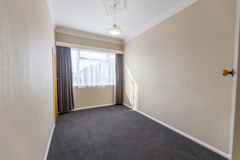 Photo of property in 15 Kauri Street, Roslyn, Palmerston North, 4414