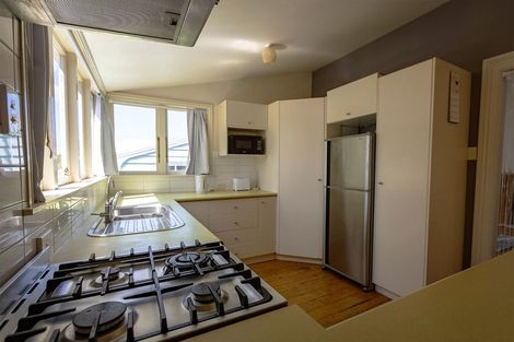 Photo of property in 106 Calliope Road, Stanley Point, Auckland, 0624